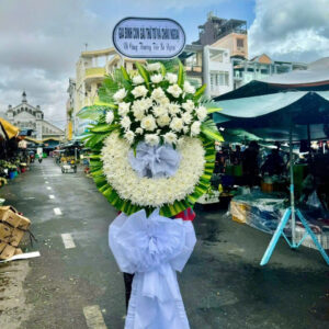 HOA VIẾNG B8